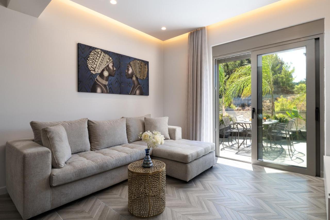 Anima Del Sol Villa Ixia  Luaran gambar